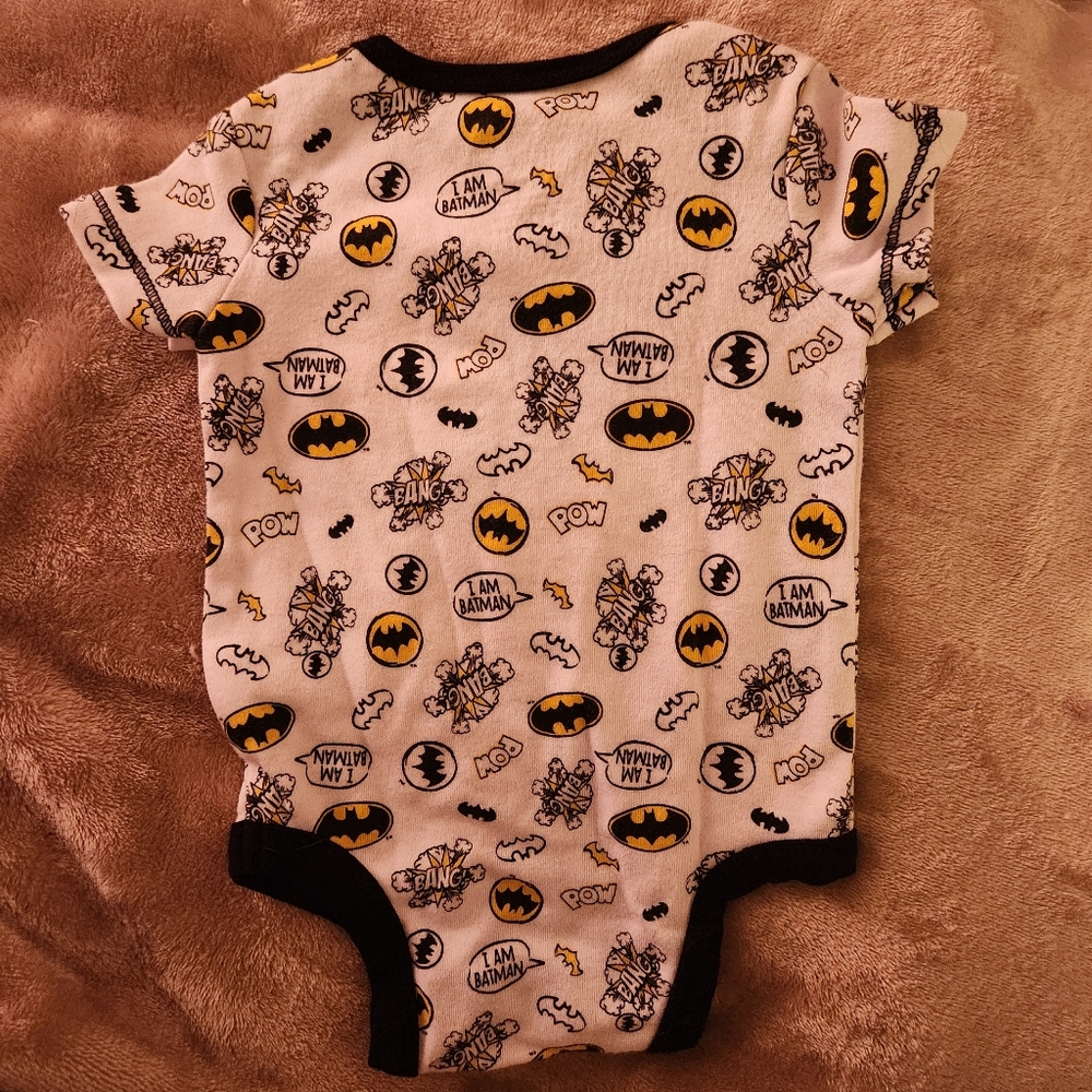 ๐ 3/$10 3 Newborn Baby Superhero Onesies โ Spiderman, Batman, Marvel - Picture 4 of 10
